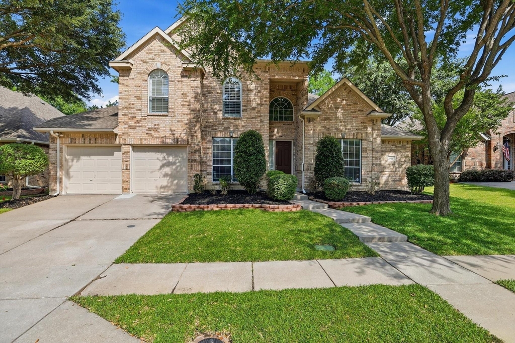 801 Coralberry Drive - Photo 0