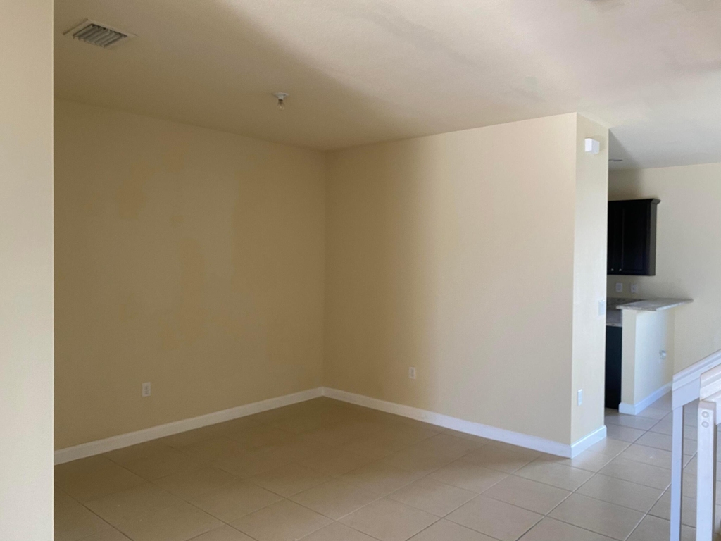 11269 Nw 88th Street - Photo 5