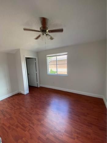 9850 Nw 24th Street - Photo 17