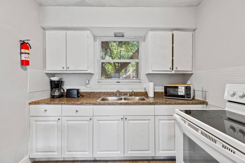 1826 Sherman Street - Photo 10