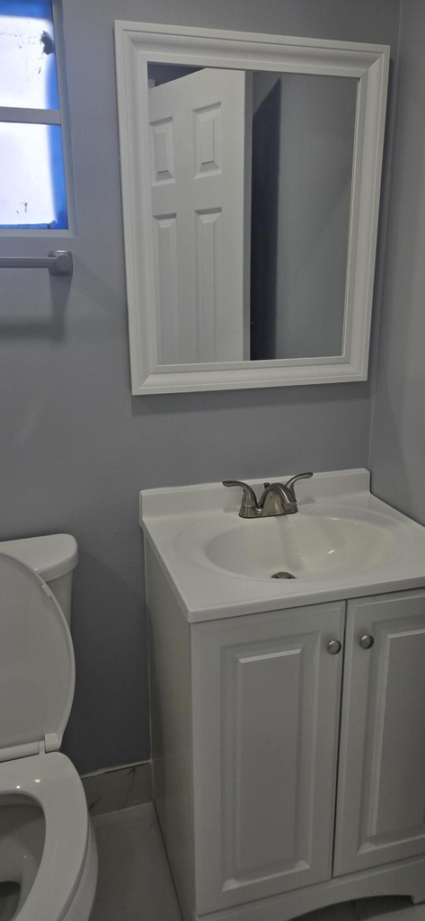 1408 W Broome Street - Photo 16