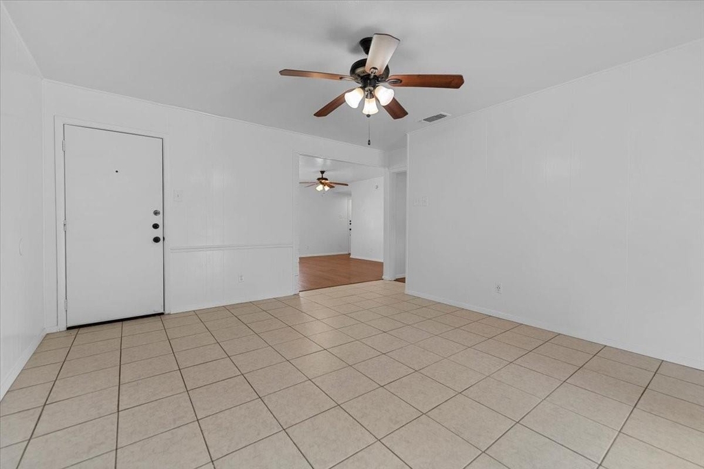 817 Warren Way - Photo 6