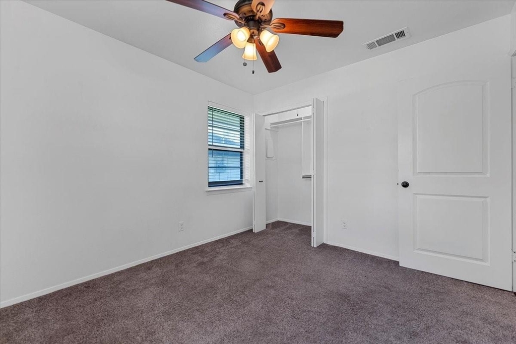 817 Warren Way - Photo 17