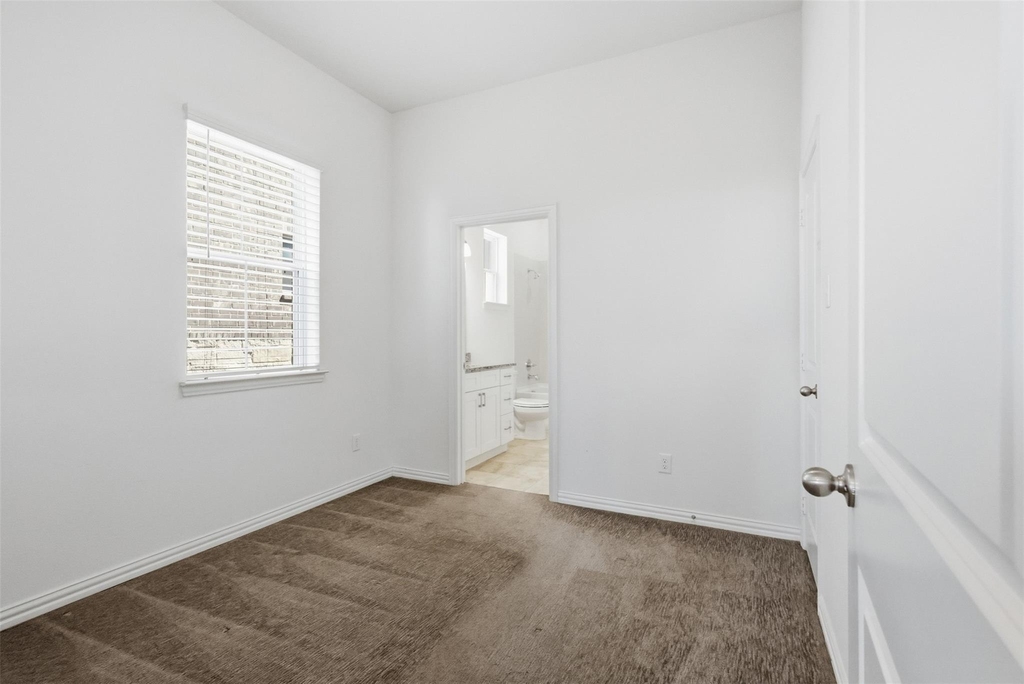 2413 Ash Lane - Photo 14