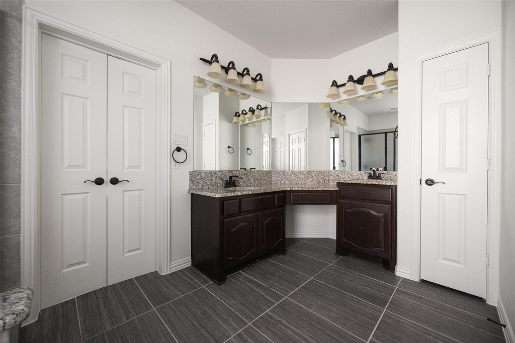 12289 Princess Drive - Photo 13