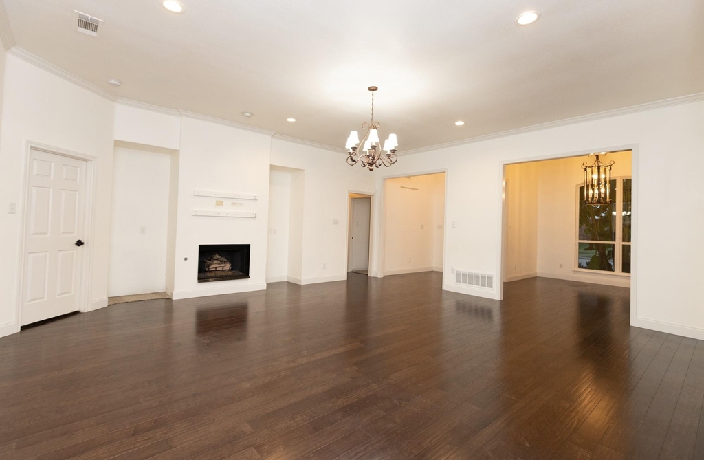 4669 Portrait Lane - Photo 2