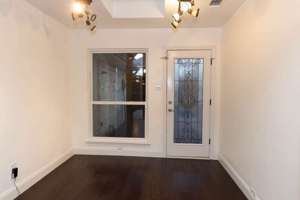 4669 Portrait Lane - Photo 4