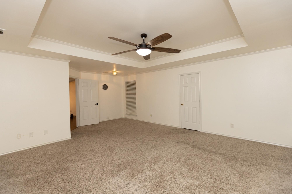 4669 Portrait Lane - Photo 13