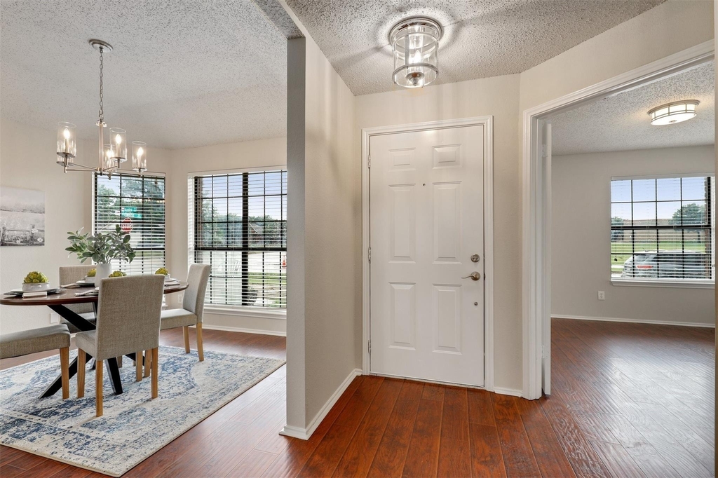 400 Azalea Drive - Photo 1