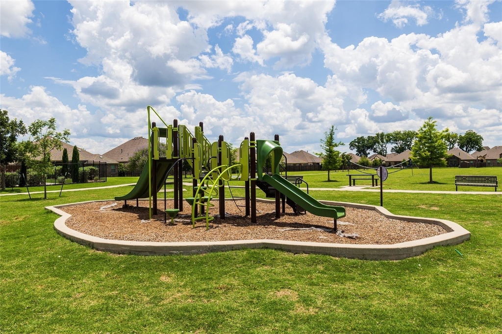 4005 Gray Wolf Drive - Photo 4