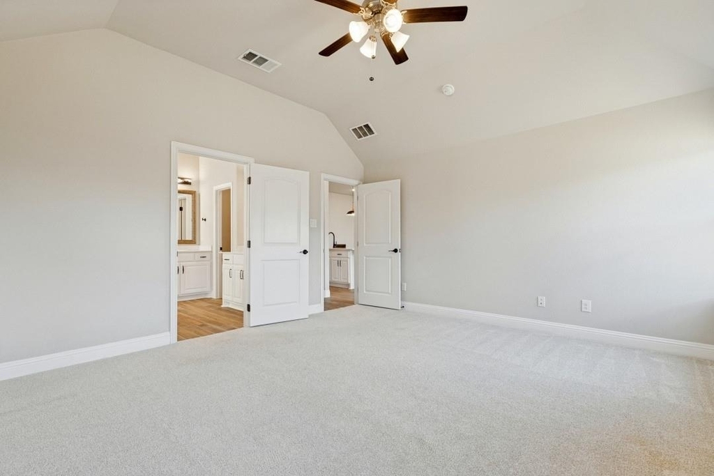 4005 Gray Wolf Drive - Photo 26