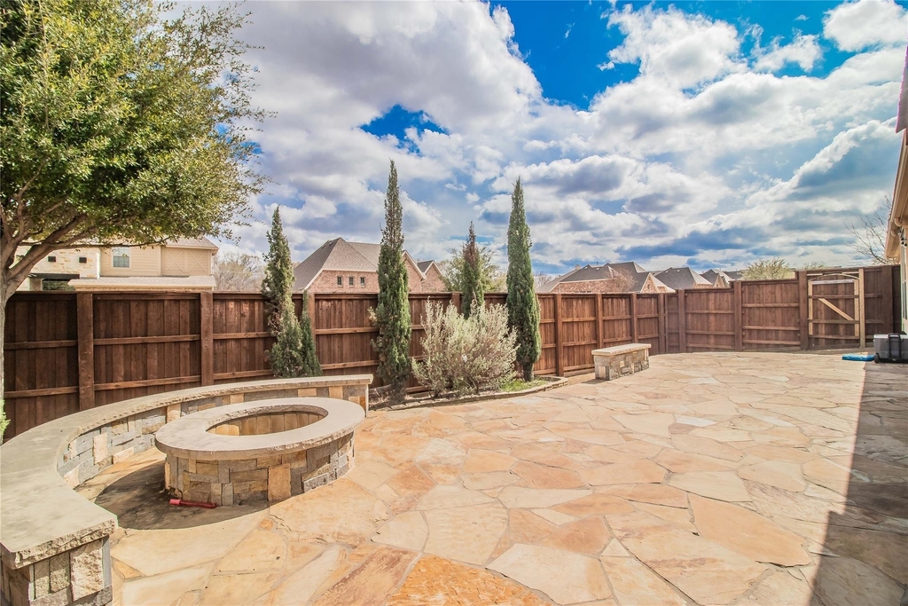 4647 Phillip Drive - Photo 36
