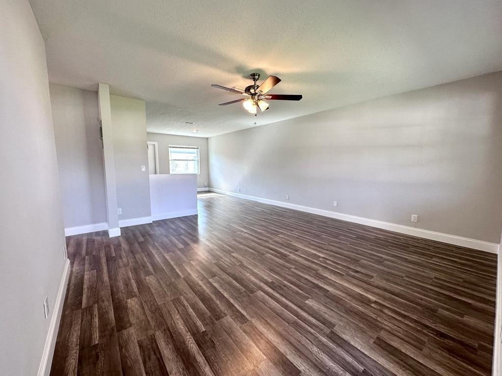 812 Center Street - Photo 7