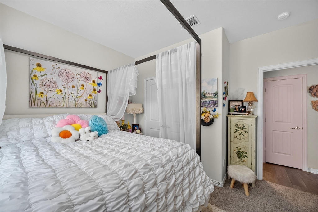 1318 Crossvine Drive - Photo 17