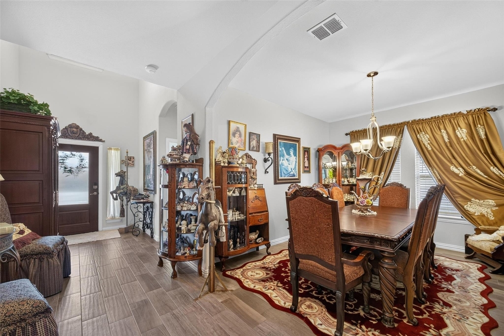 1318 Crossvine Drive - Photo 3