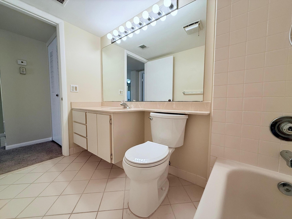 2621 Village Boulevard - Photo 5