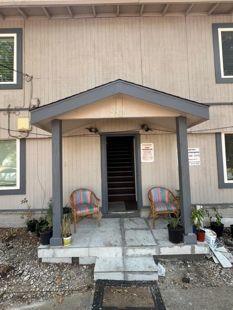 2232 Riverview Drive - Photo 1