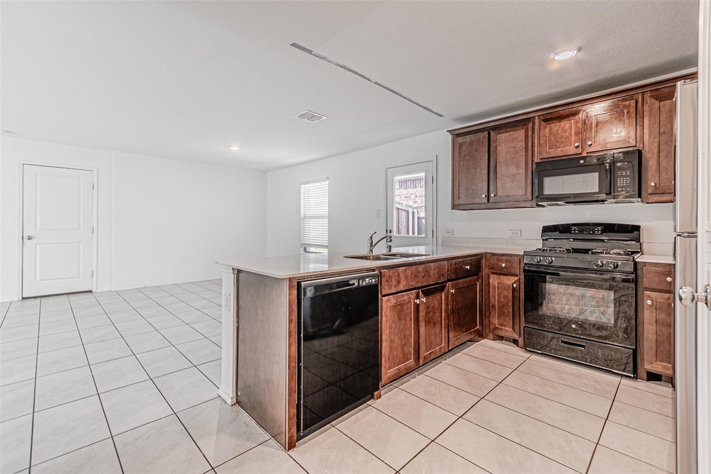 14037 Earlham Street - Photo 14