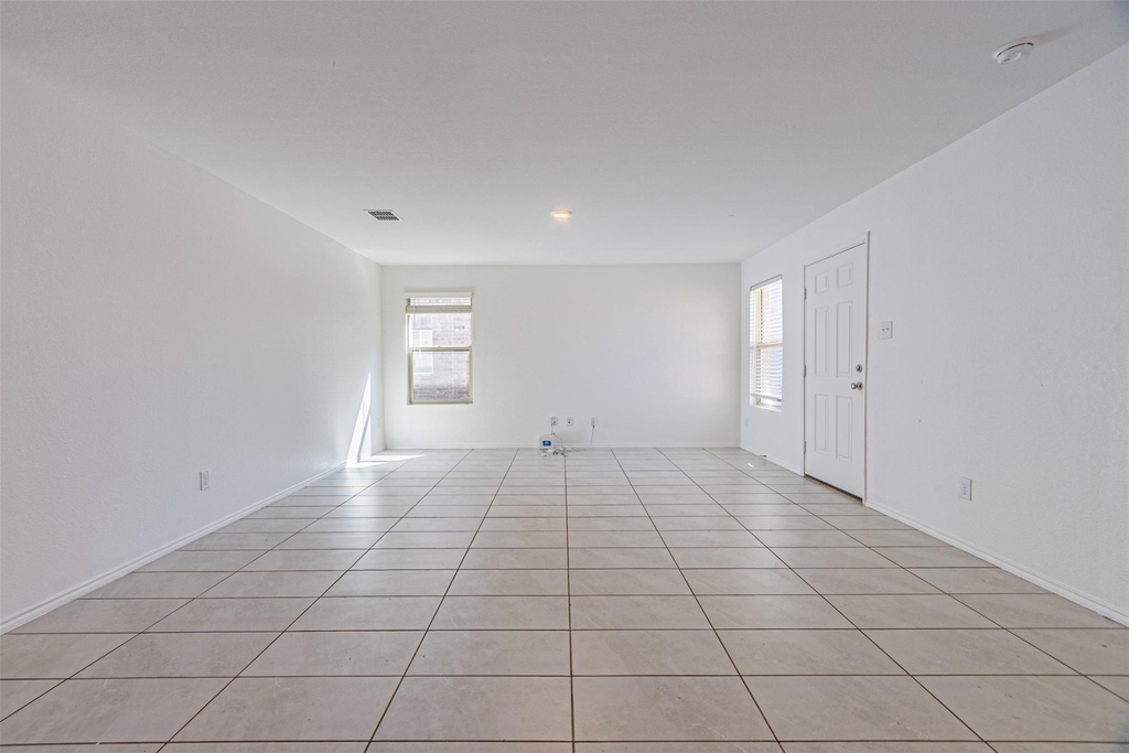 14037 Earlham Street - Photo 5