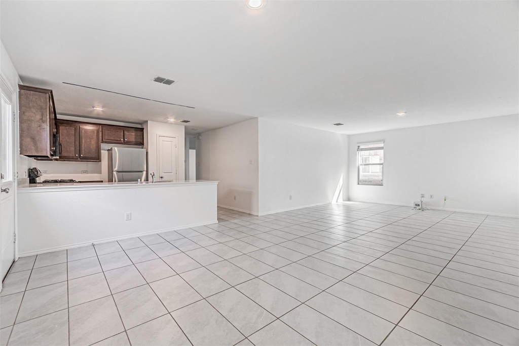 14037 Earlham Street - Photo 9