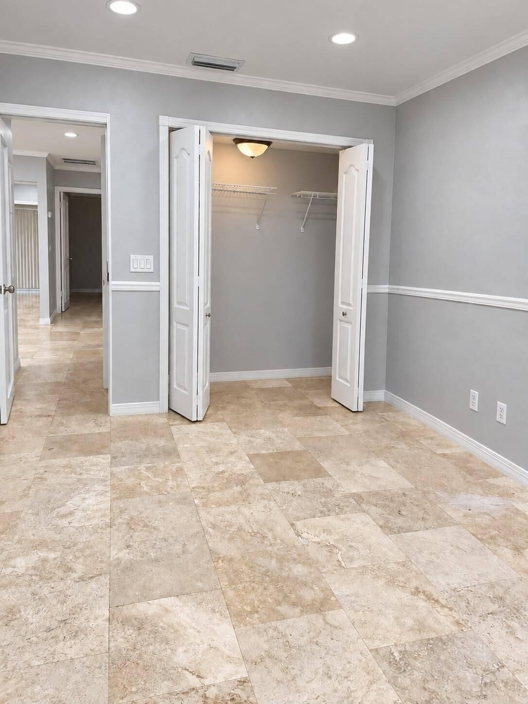 5933 Forest Hill Boulevard - Photo 13