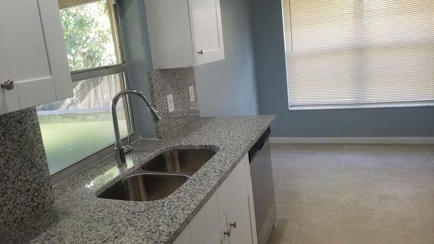 788 Ryanwood Drive - Photo 13