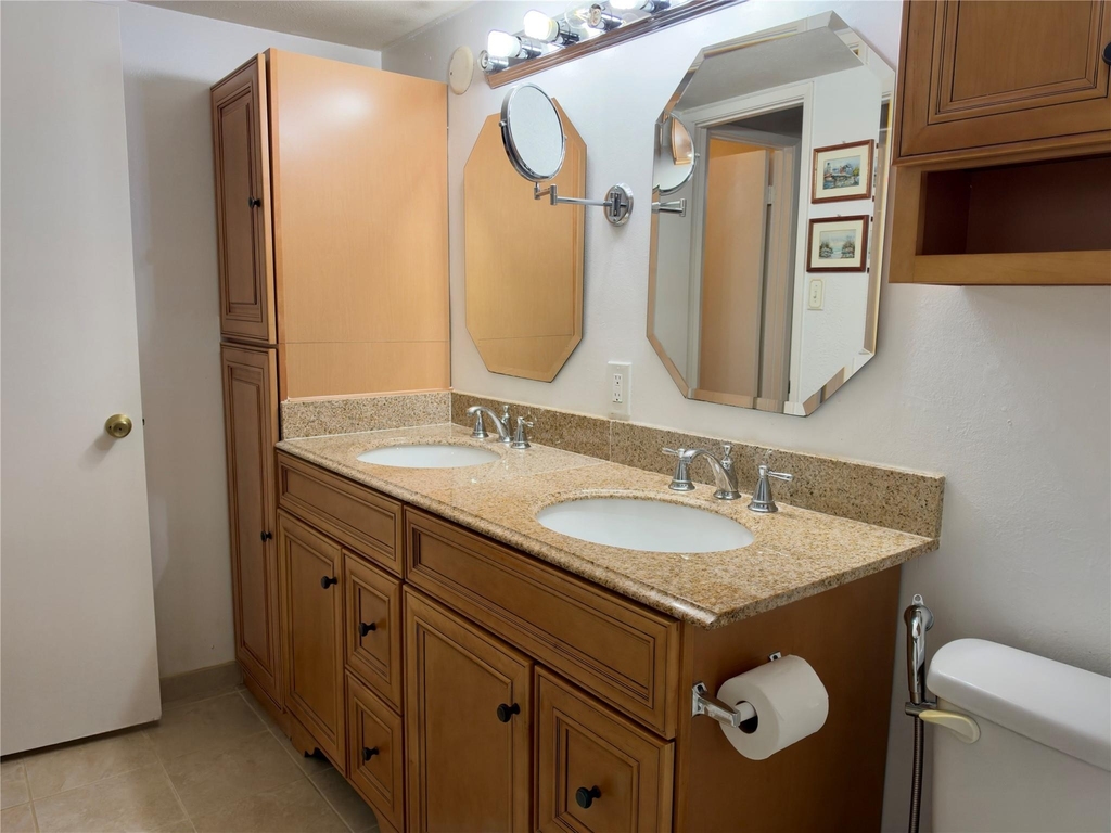 5716 Pearce Street - Photo 10
