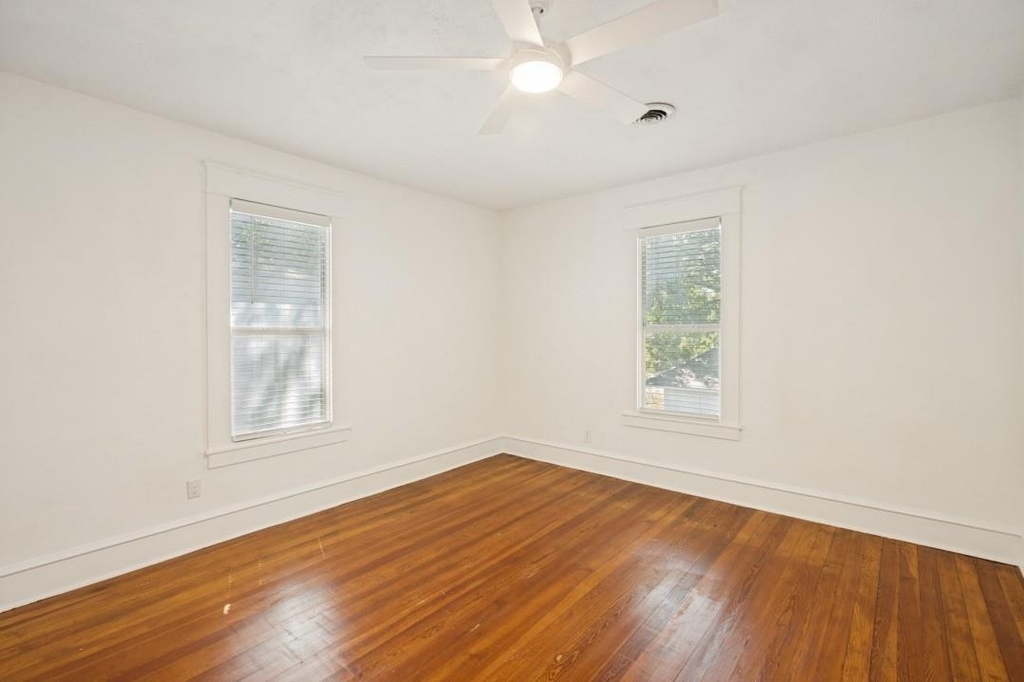 415 W Franklin Street - Photo 18