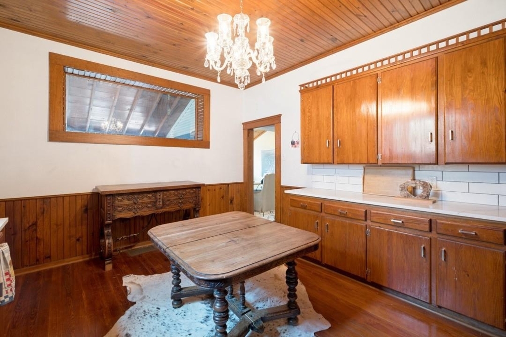 415 W Franklin Street - Photo 8