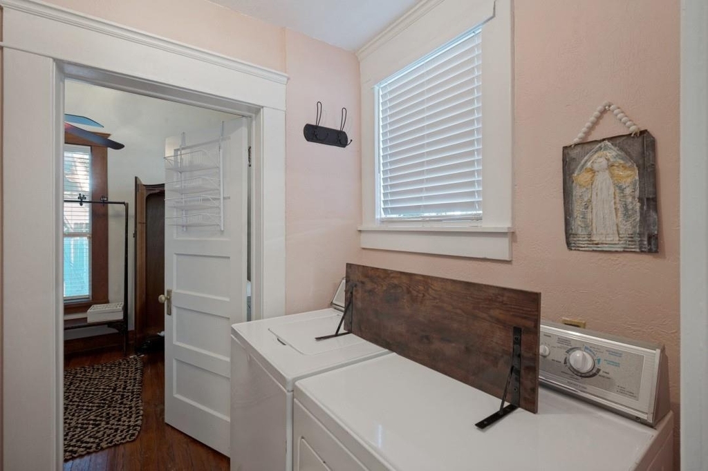 415 W Franklin Street - Photo 14