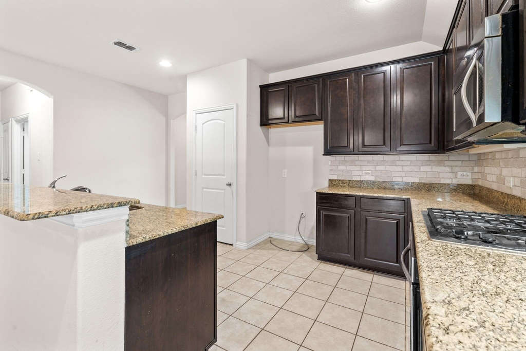 2640 Costa Mesa Drive - Photo 8