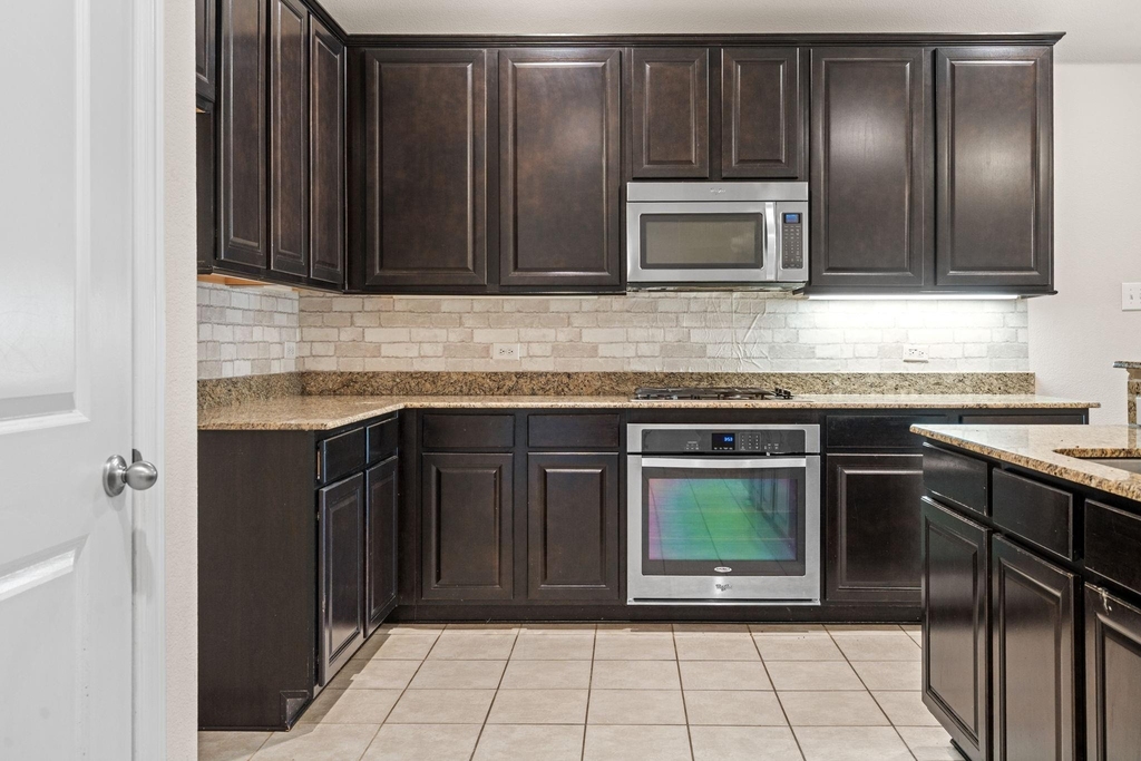 2640 Costa Mesa Drive - Photo 7