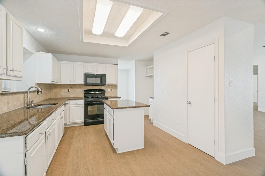 1321 River Birch Lane - Photo 9