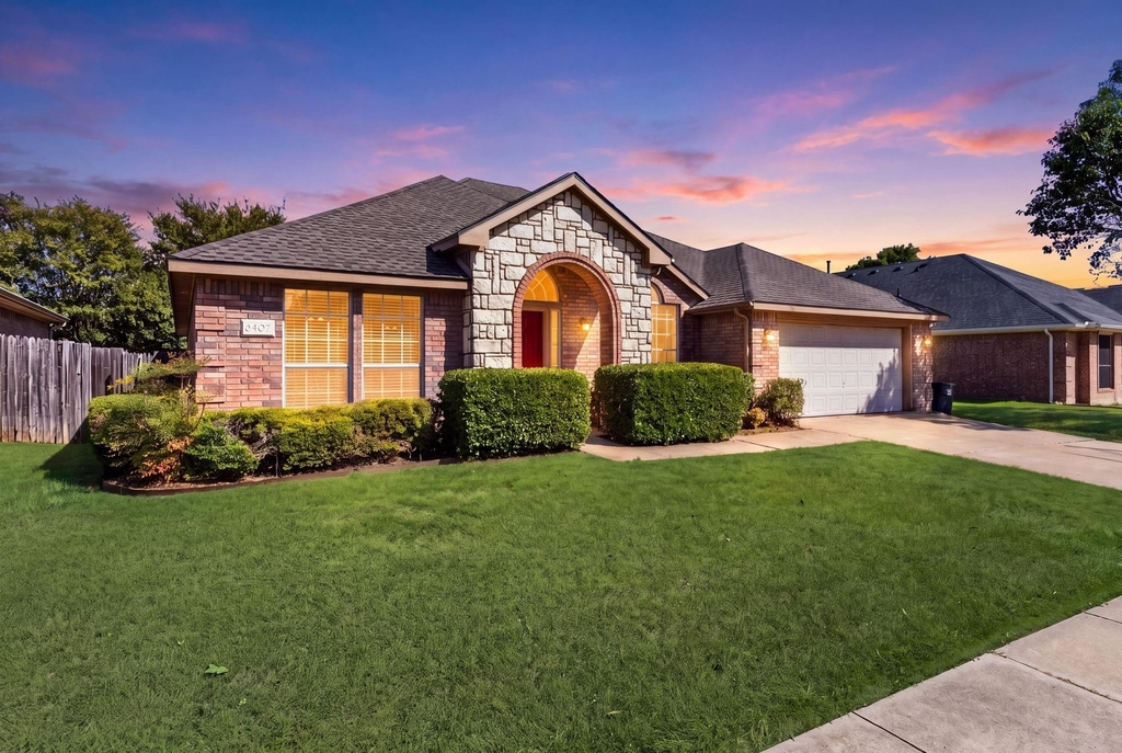 6507 Watch Hill Court - Photo 2