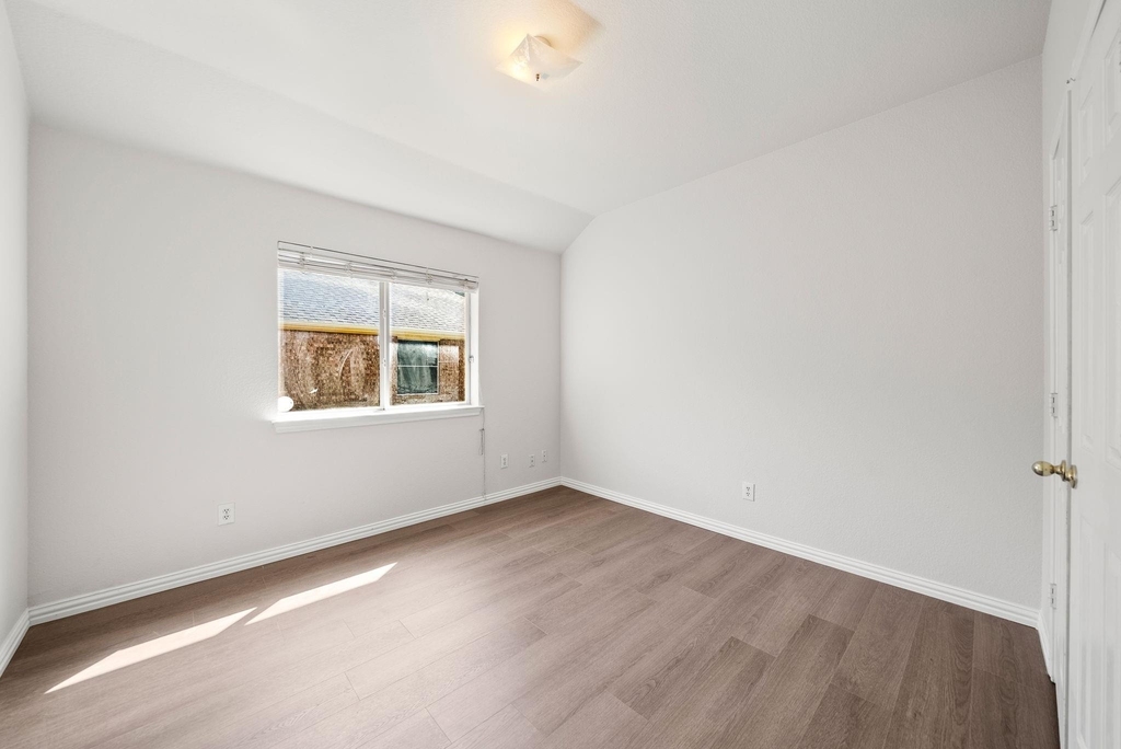 6507 Watch Hill Court - Photo 24