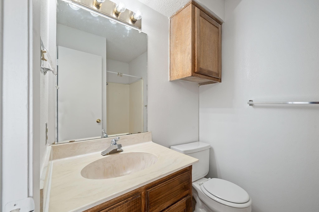 929 W Hickory Street - Photo 14