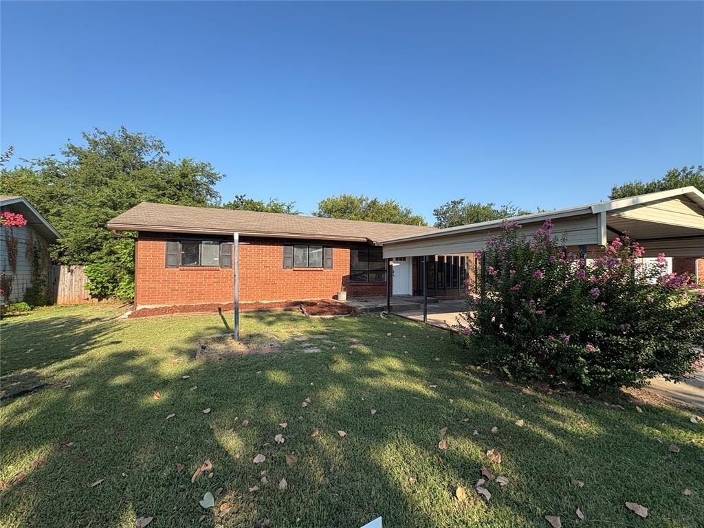 2605 Queensbury Road - Photo 0