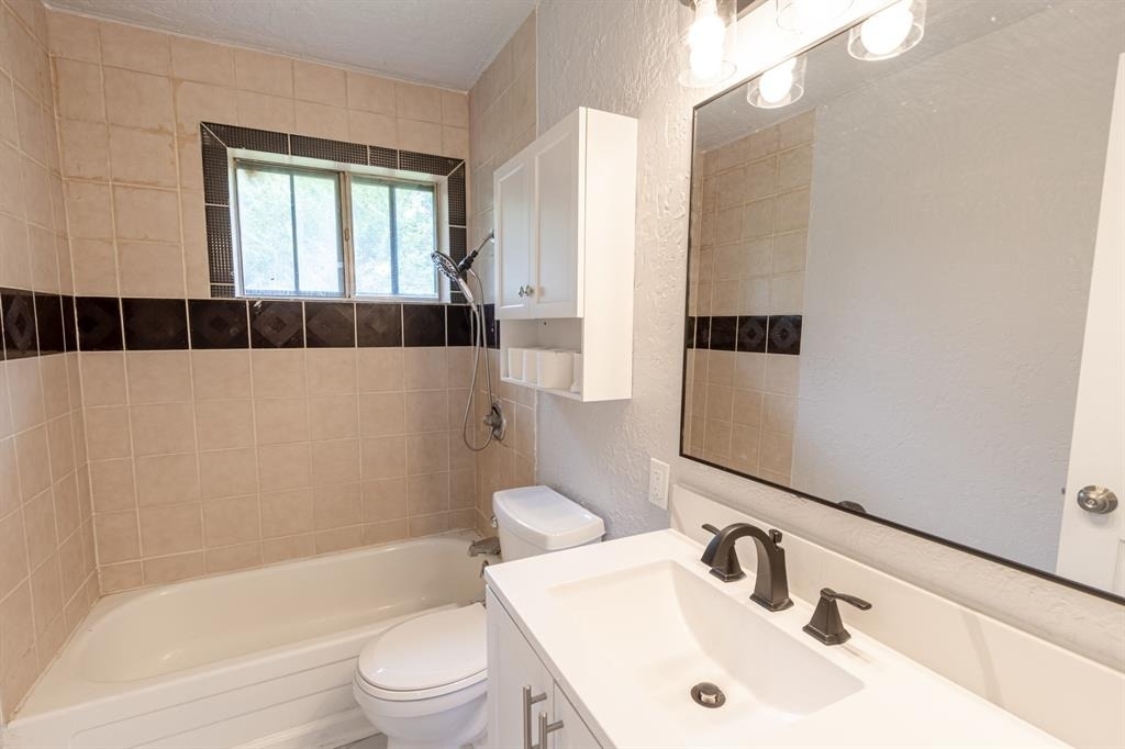 2605 Queensbury Road - Photo 13