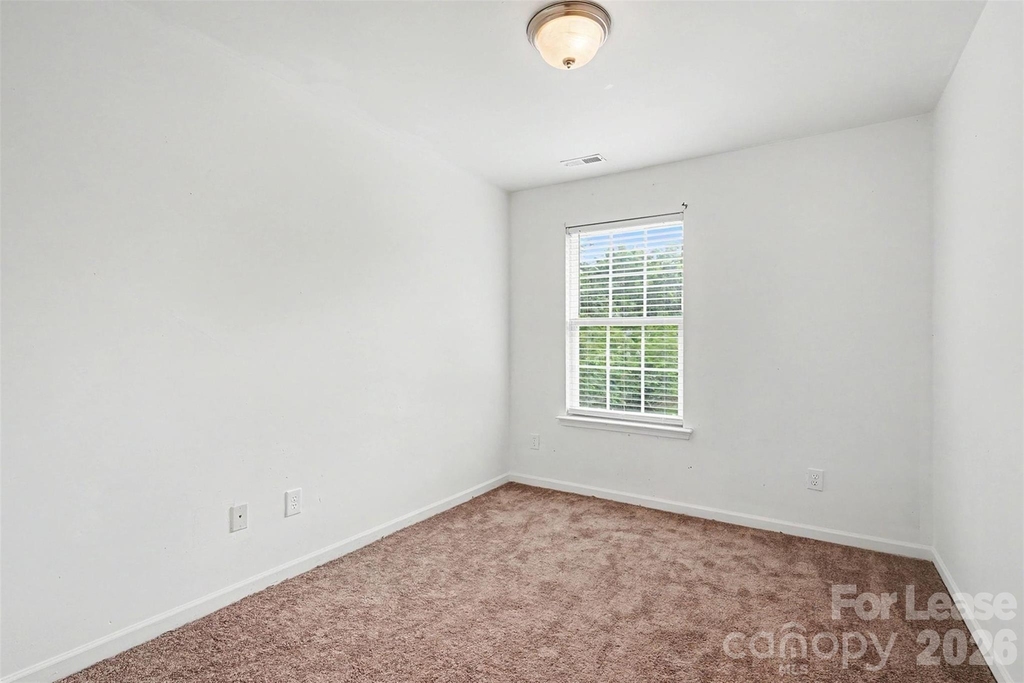 7514 Abigail Glen Drive - Photo 15