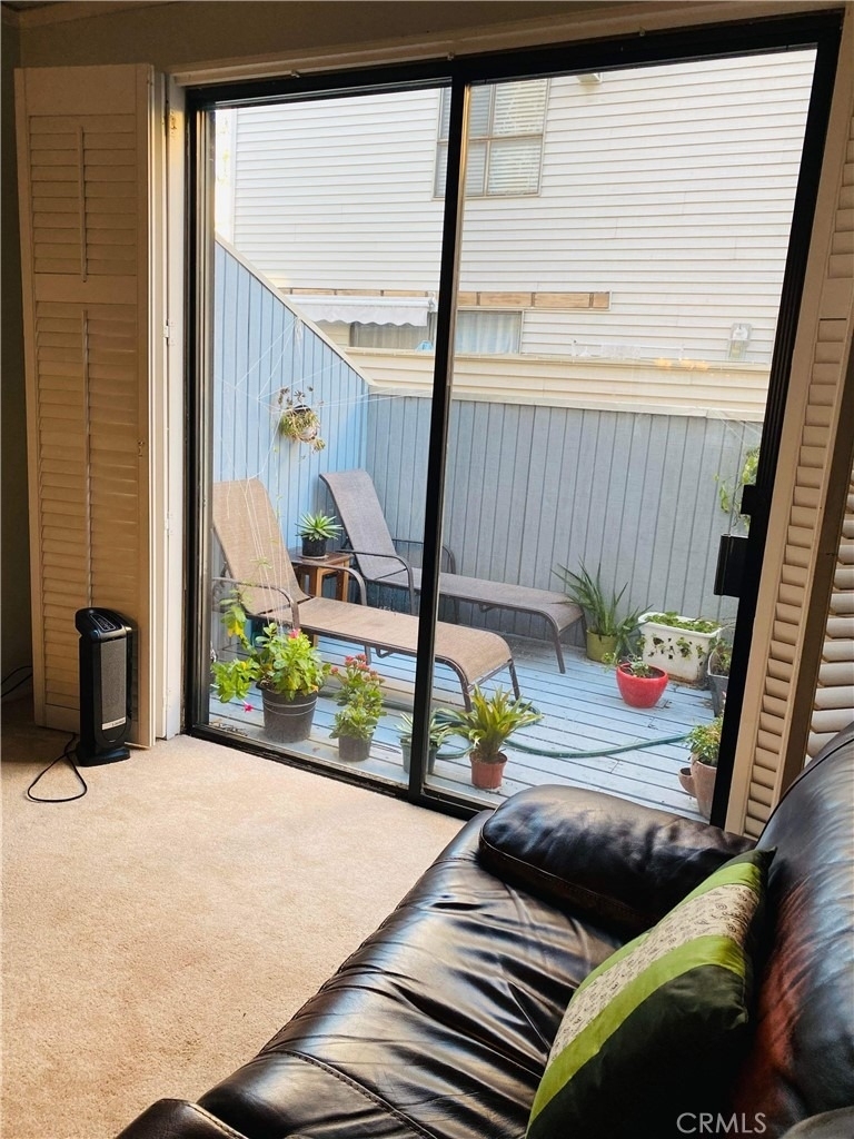 762 W Naomi Avenue - Photo 6