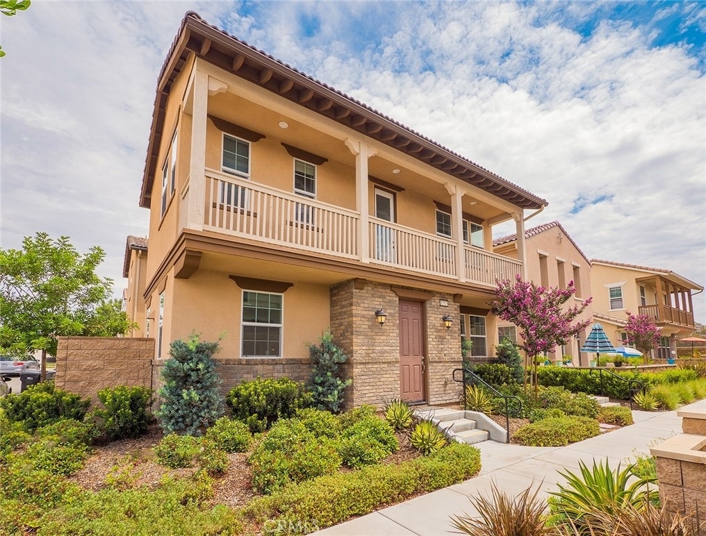 12925 Waterlily Way - Photo 0