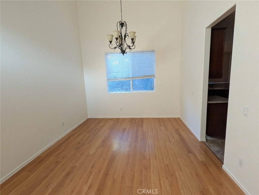 2471 Menlo - Photo 13