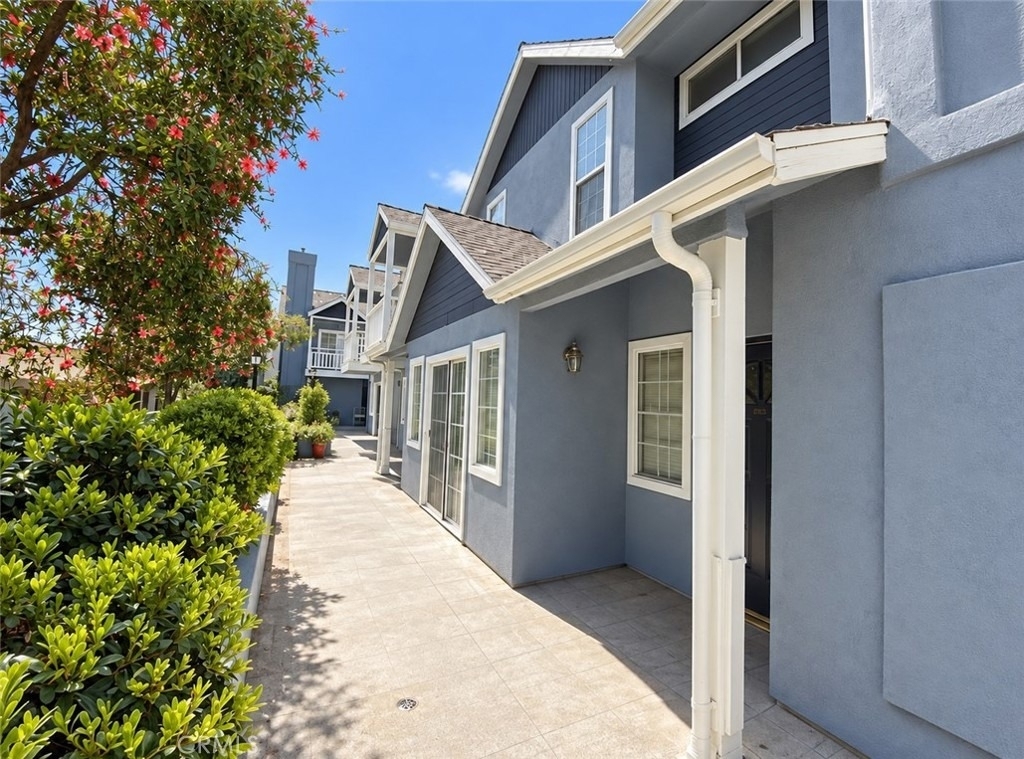 29 S Allen Avenue - Photo 9
