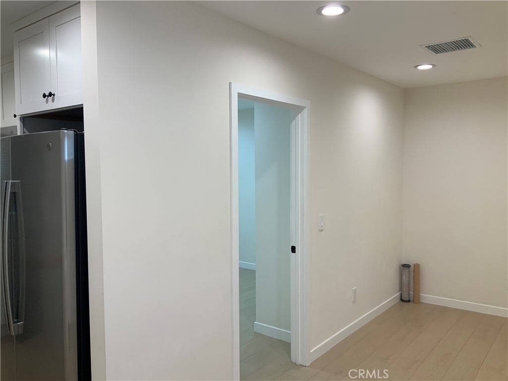 15334 Hart - Photo 7