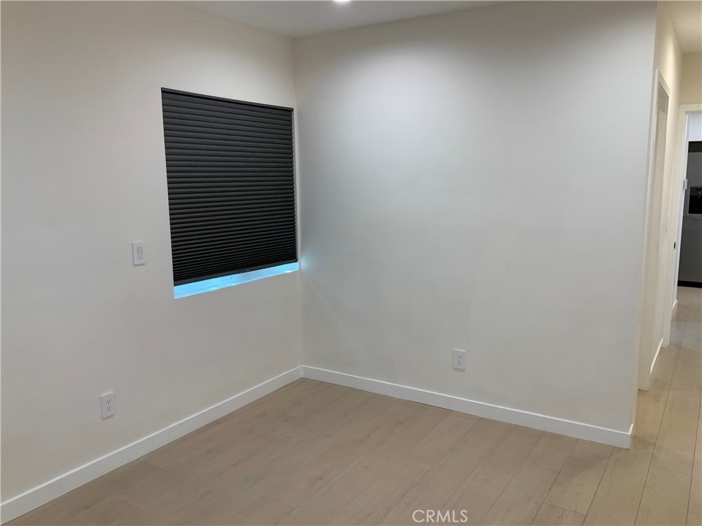15334 Hart - Photo 20