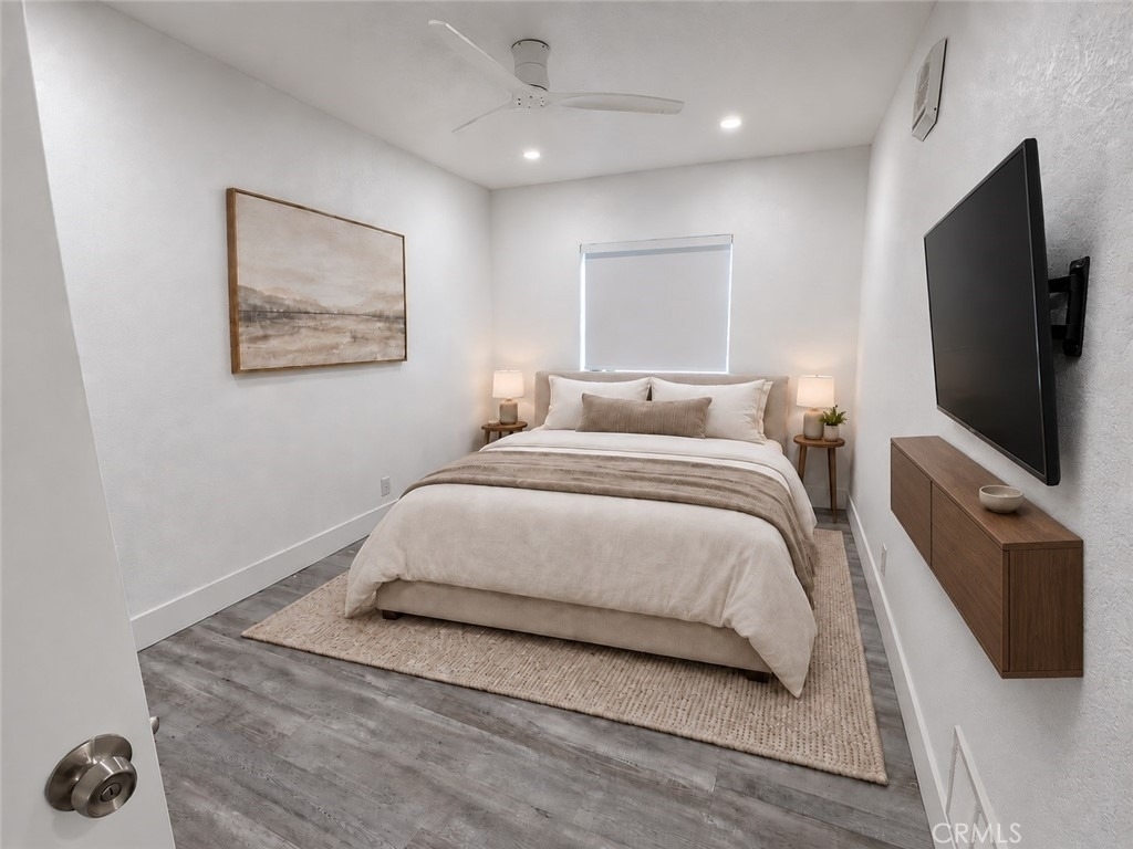 1152 E 77th - Photo 11
