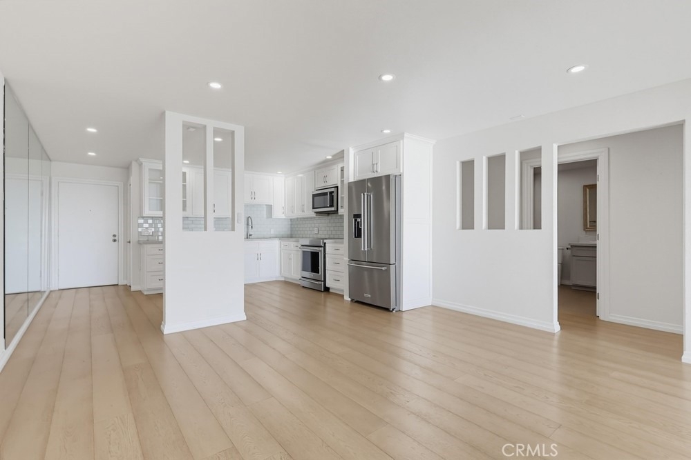3200 La Rotonda Drive - Photo 15