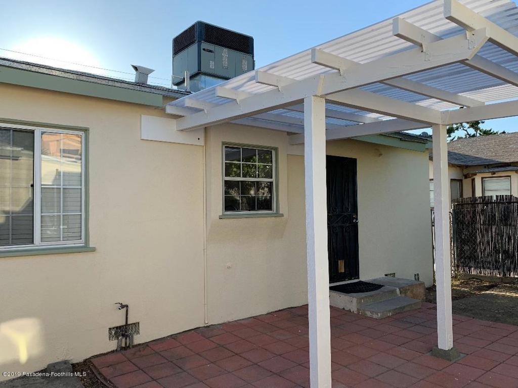 10526 Langmuir Avenue - Photo 7
