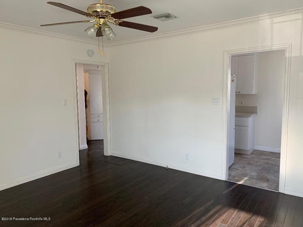 10526 Langmuir Avenue - Photo 1