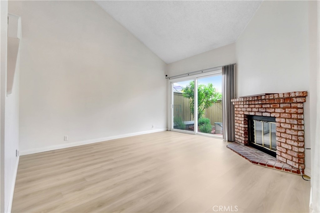 730 Lander Circle - Photo 2